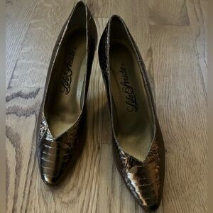 Vintage Life Stride Women's Metallic Bronze Gold Heels